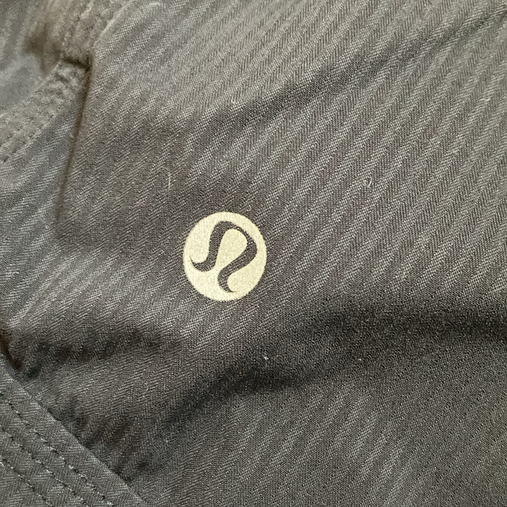 Lululemon Play in the Sun Adjustable Black/Dark Grayish color Shorts. - Picture 5 of 10